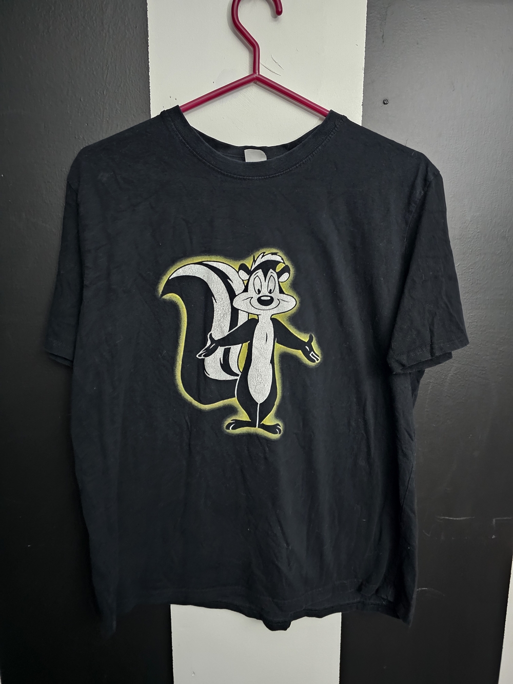Pepe Le Pew Warner Bros. Black Short Sleeve Tee with Pepe Le Pew Graphic